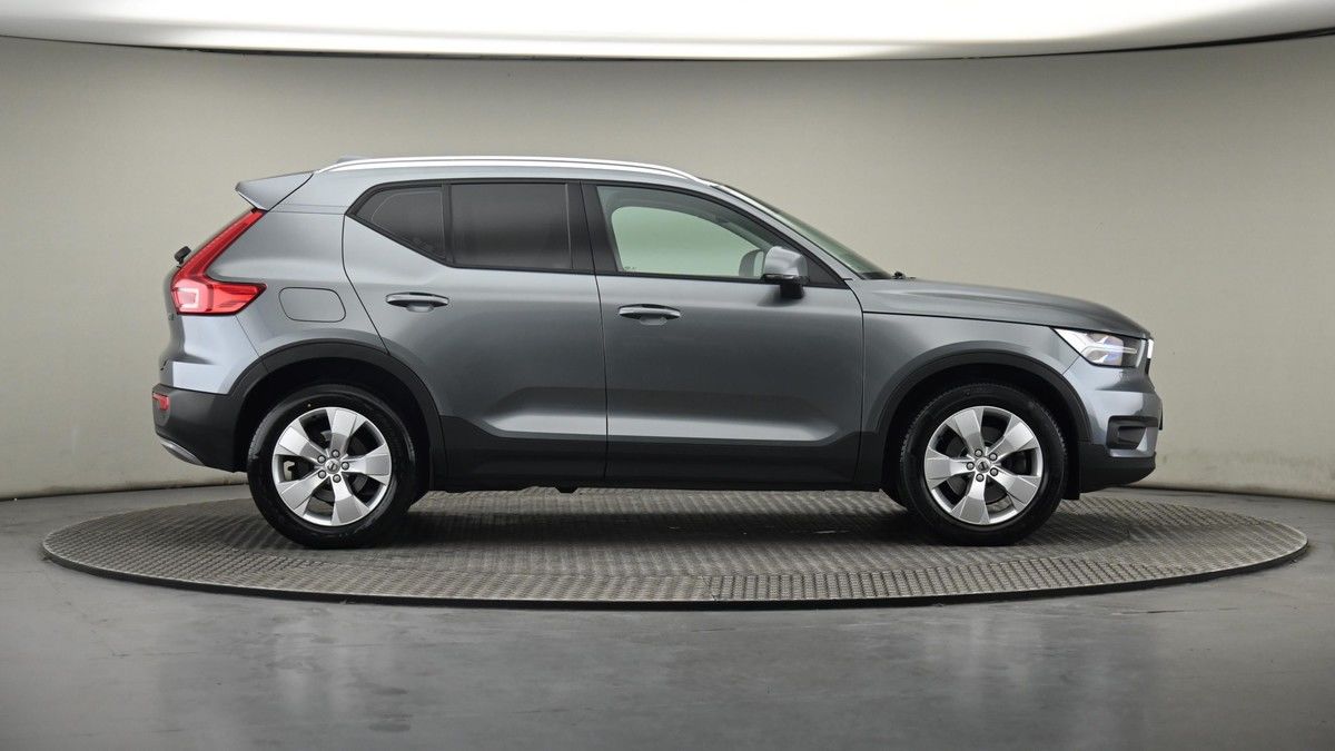 More views of Volvo XC40