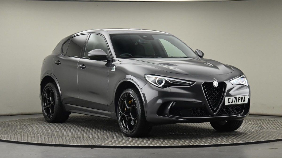 Alfa Romeo Stelvio Sticky Header Image