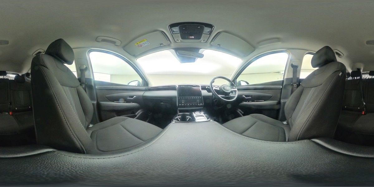 More views of Hyundai TUCSON