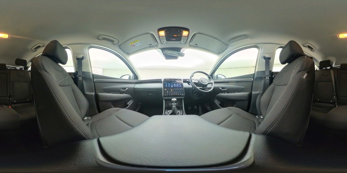 More views of Hyundai TUCSON