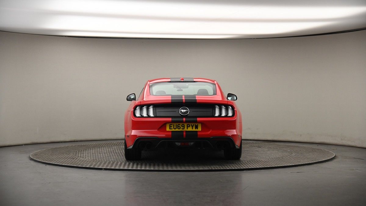 Ford Mustang Image 17