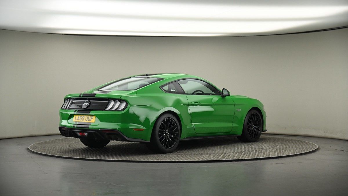 Ford Mustang Image 7