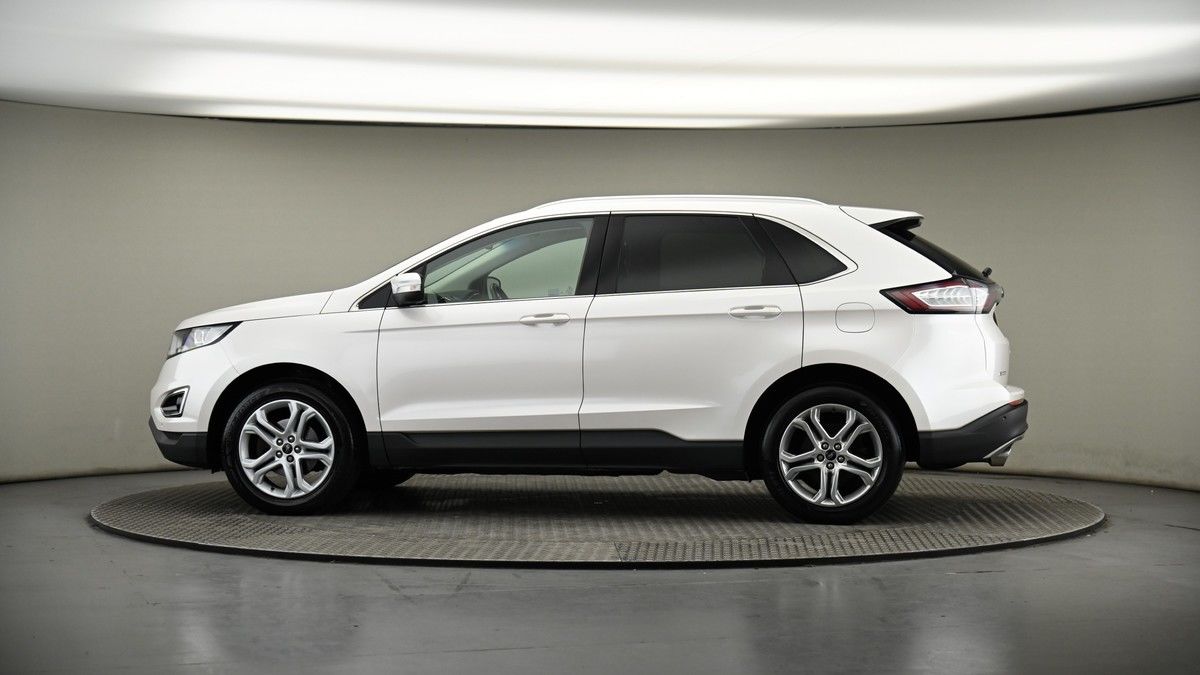 More views of Ford Edge