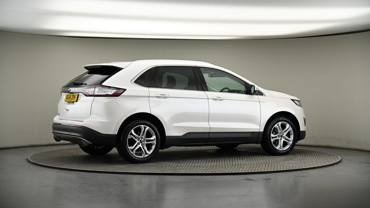 More views of Ford Edge