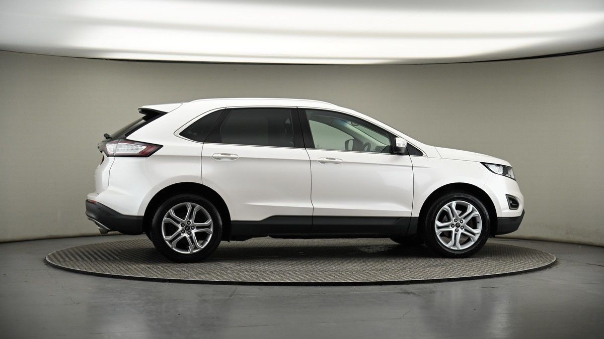 More views of Ford Edge