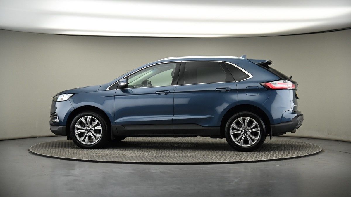 More views of Ford Edge