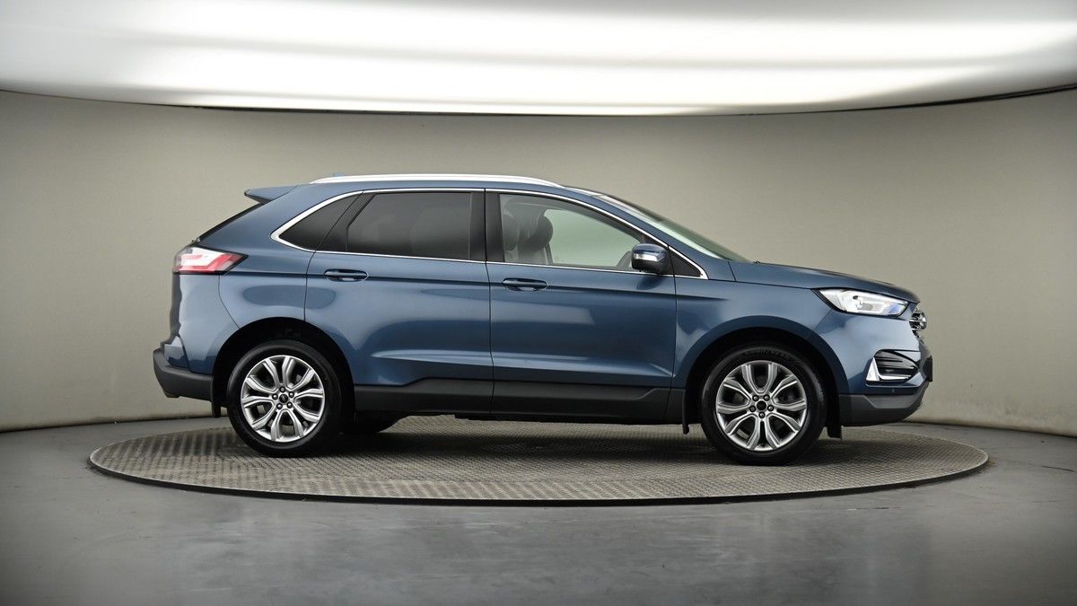 More views of Ford Edge