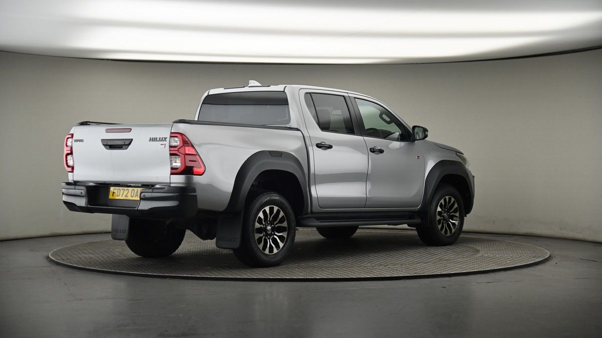 Toyota Hilux Image 7