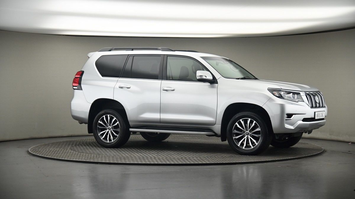 Toyota Land Cruiser Image 6