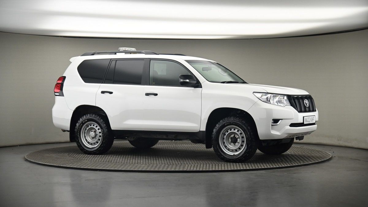 Toyota Land Cruiser Image 6