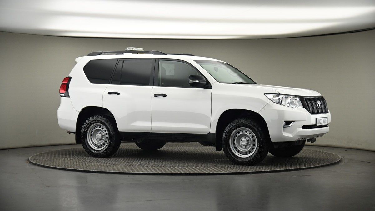 Toyota Land Cruiser Image 6