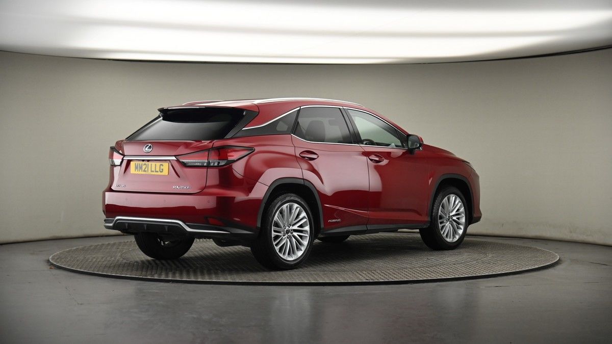 Lexus RX Image 7