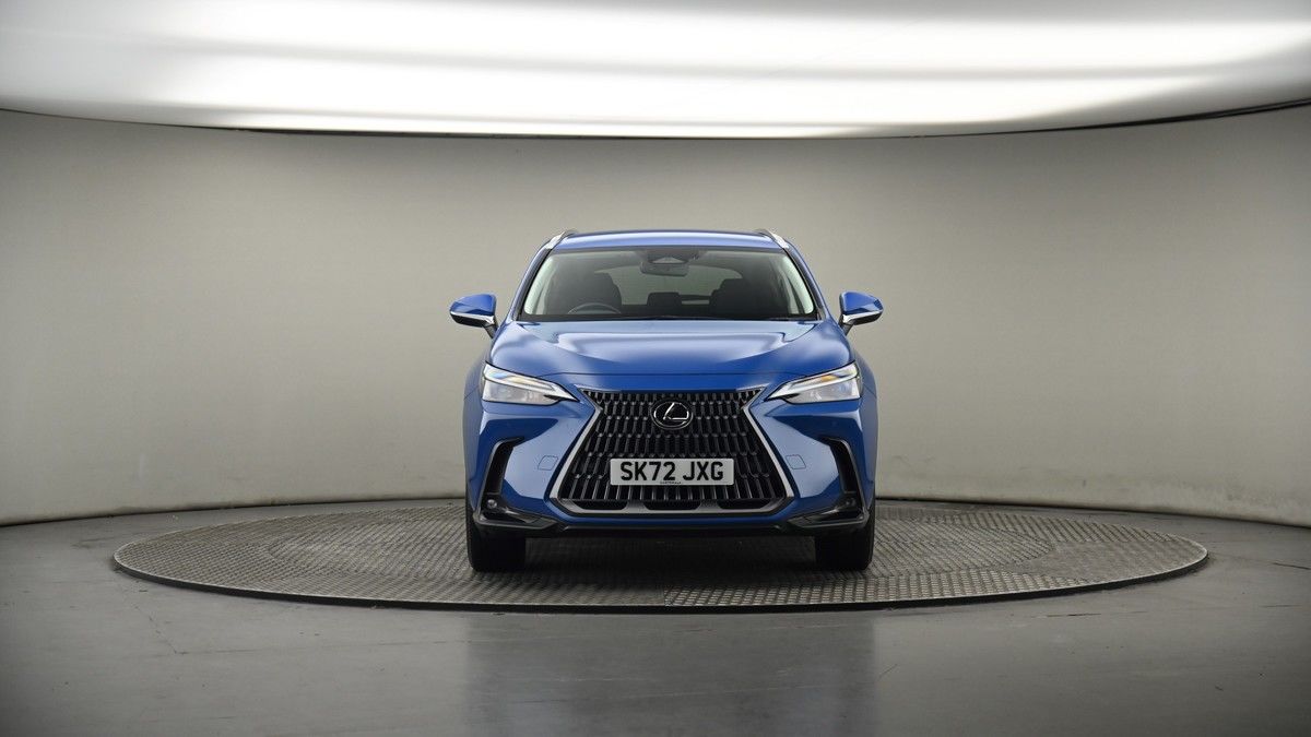 Lexus NX Image 18