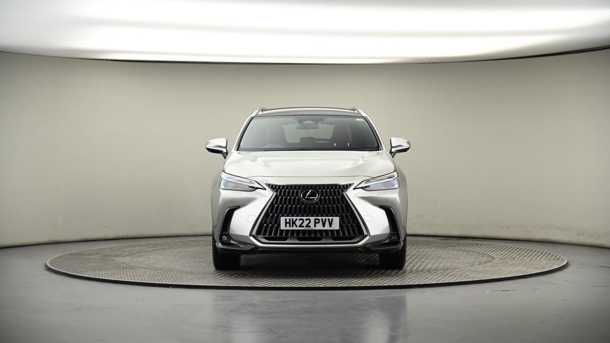 Lexus NX Image 6