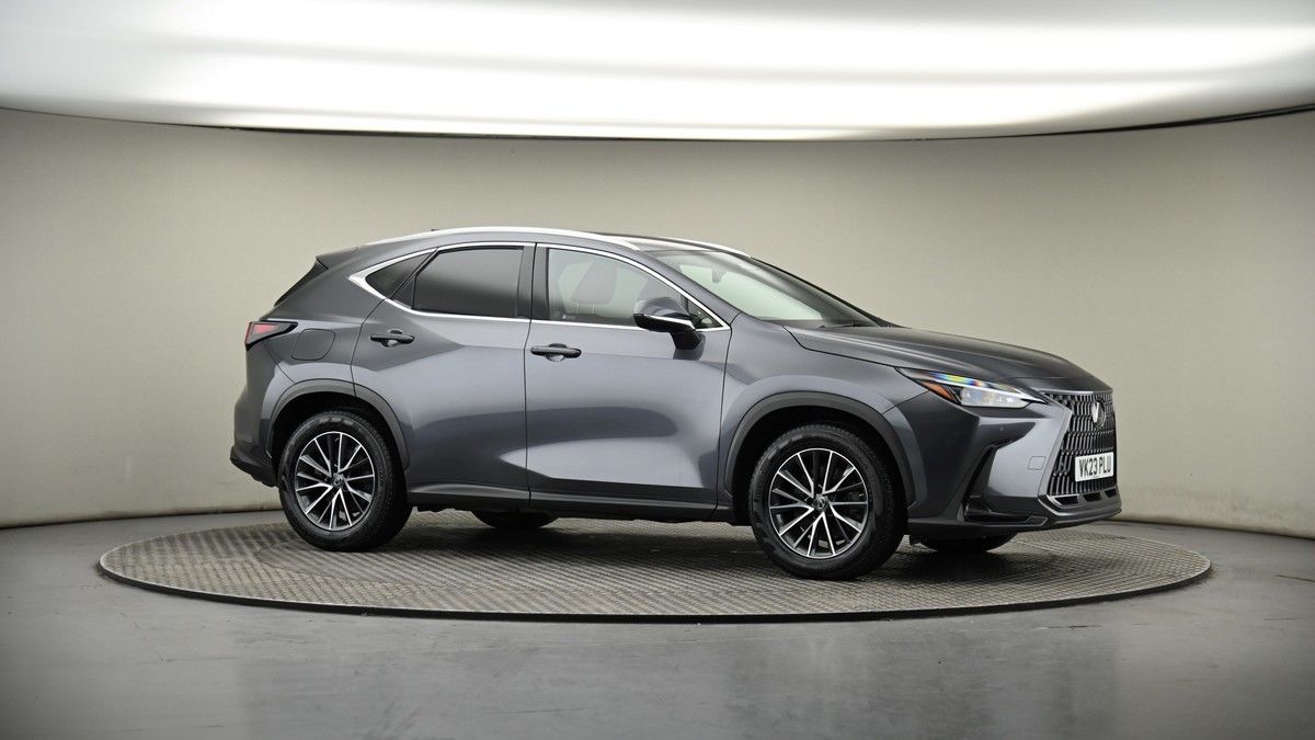 Lexus NX Image 5