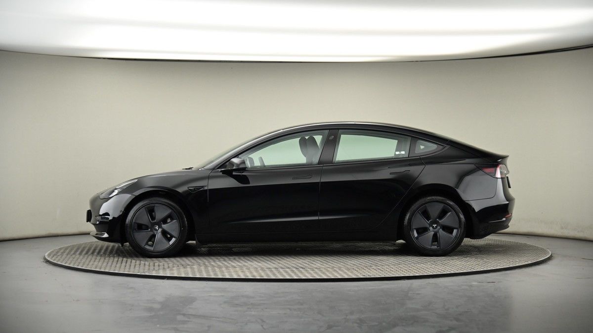 Tesla Model 3 Image 19