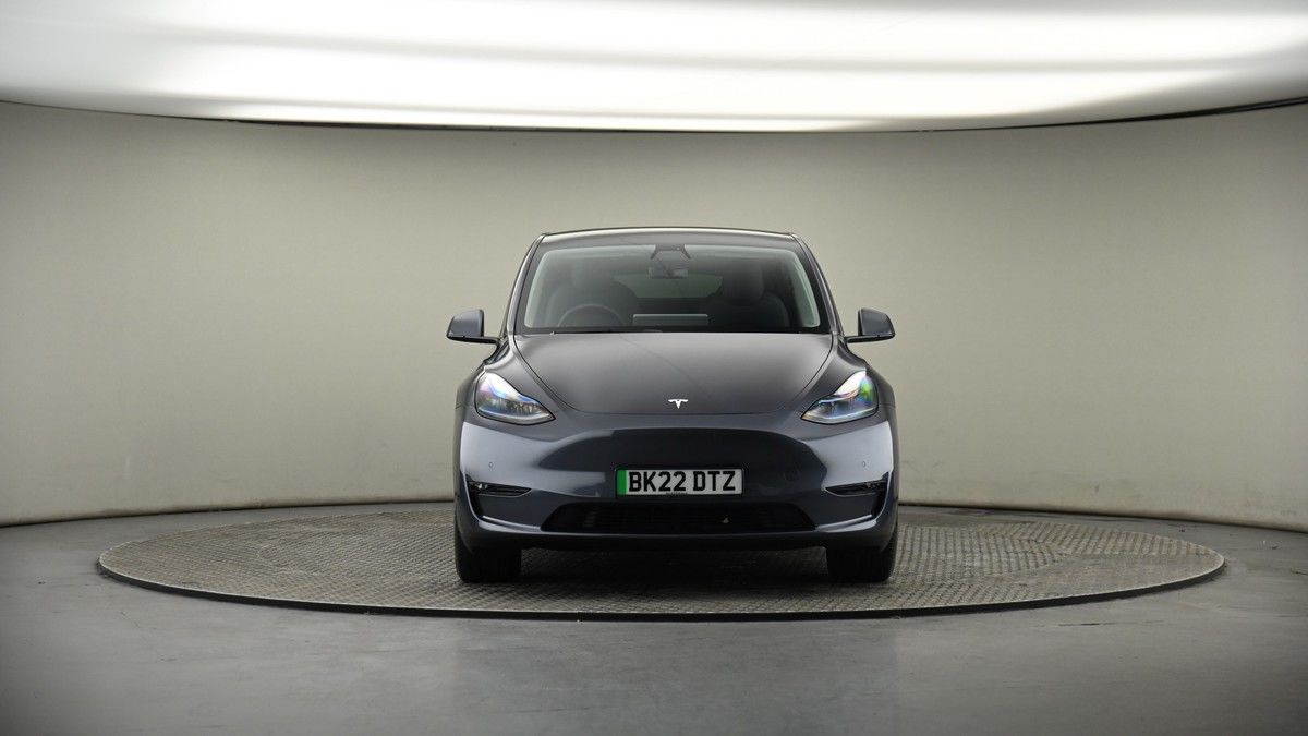 Tesla Model Y Image 18