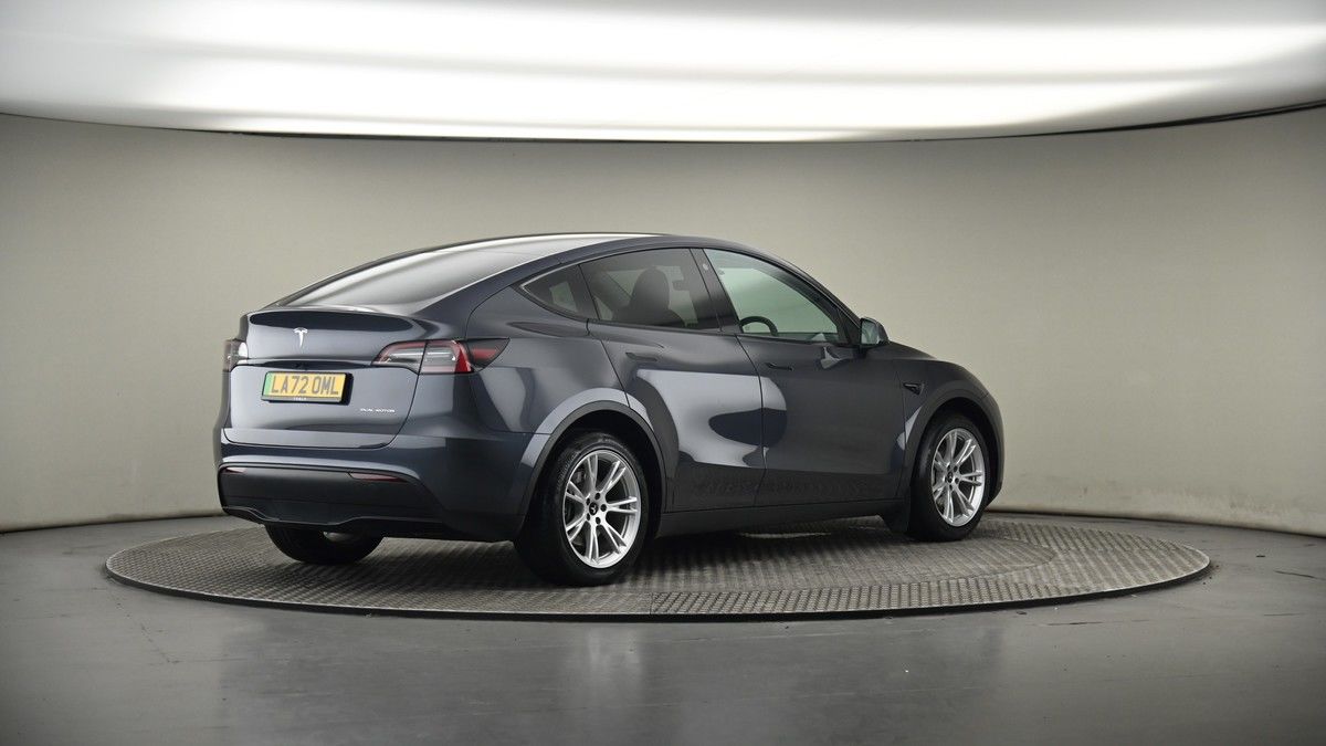 Tesla Model Y Image 7