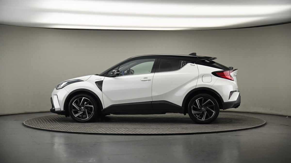 More views of Toyota C-HR