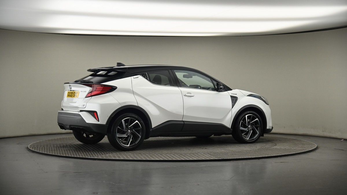 More views of Toyota C-HR