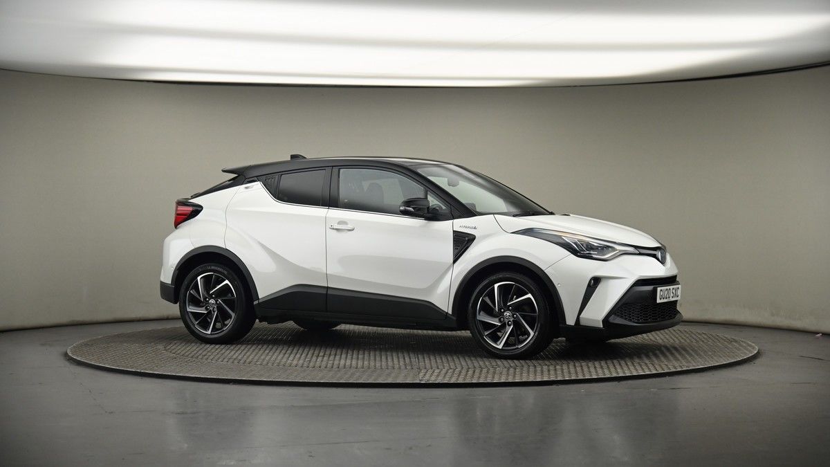 Toyota C-HR Image 6