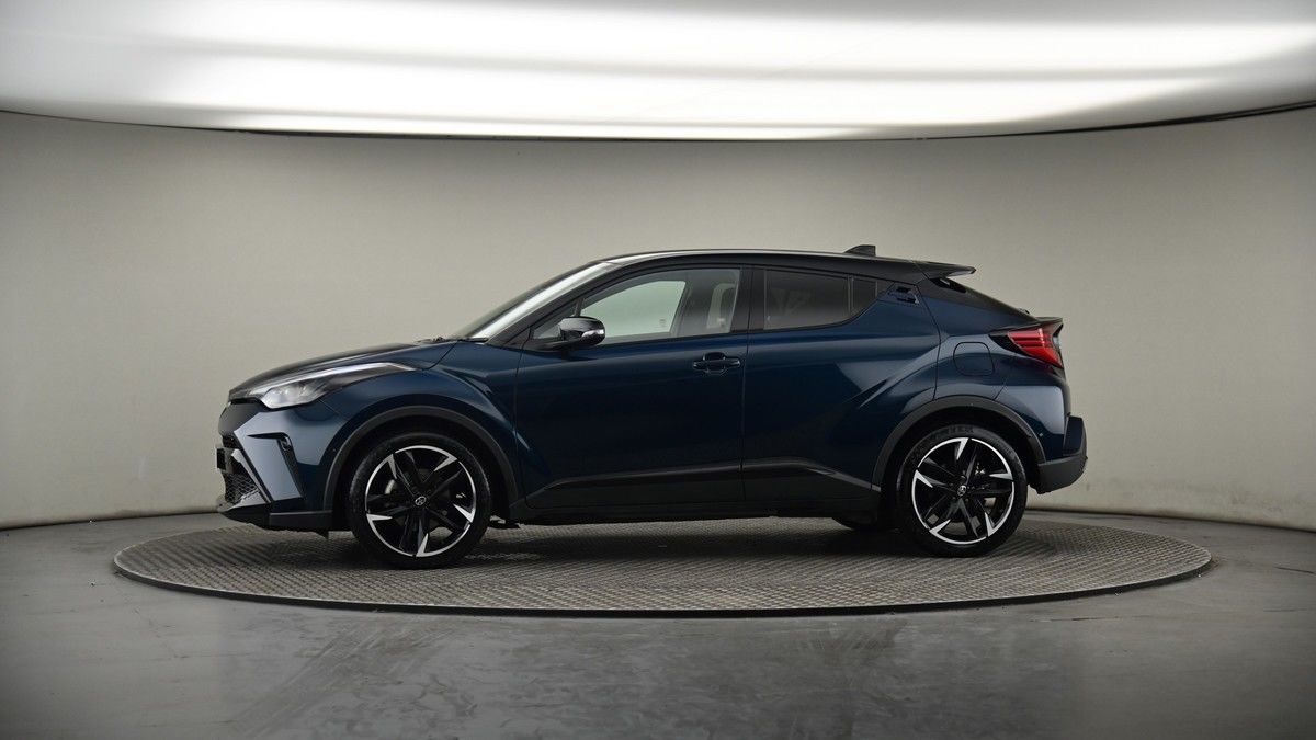 More views of Toyota C-HR