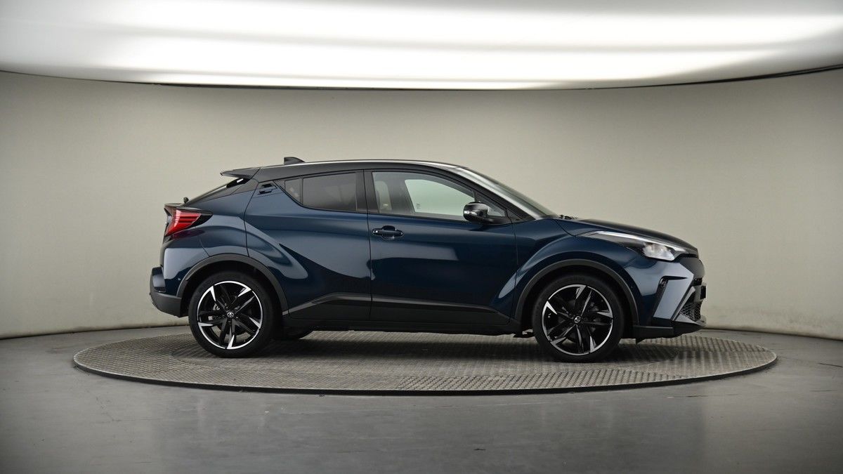 More views of Toyota C-HR