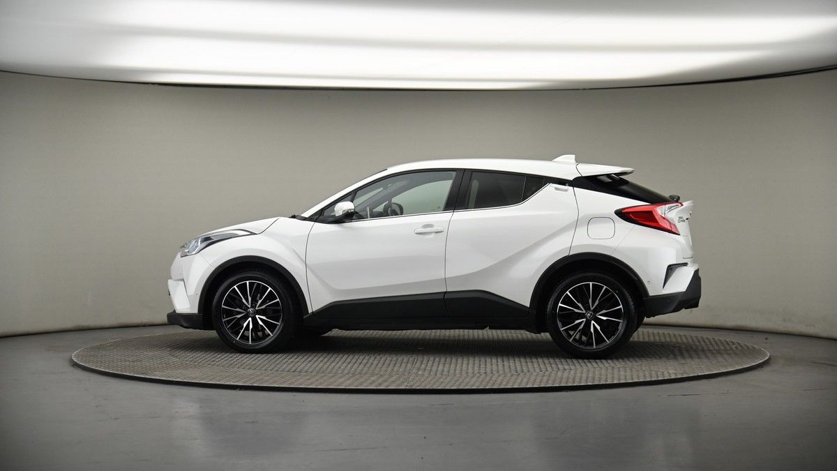 More views of Toyota C-HR