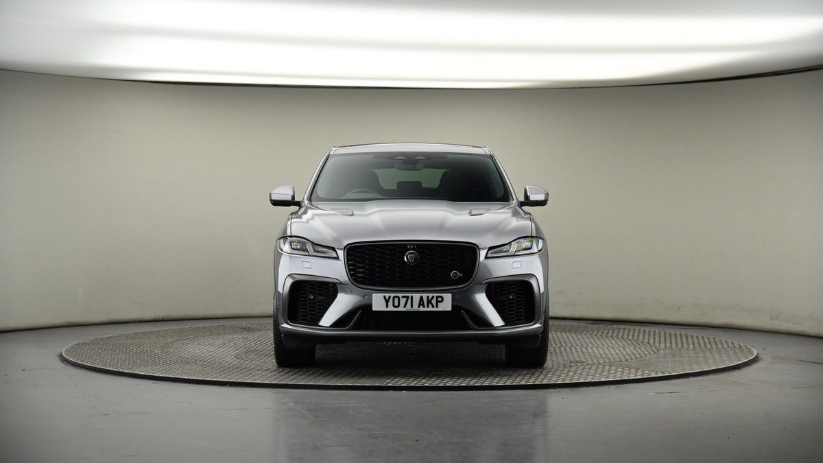 Jaguar F-PACE Image 18