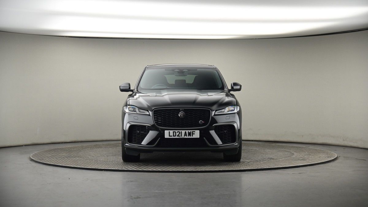 Jaguar F-PACE Image 18