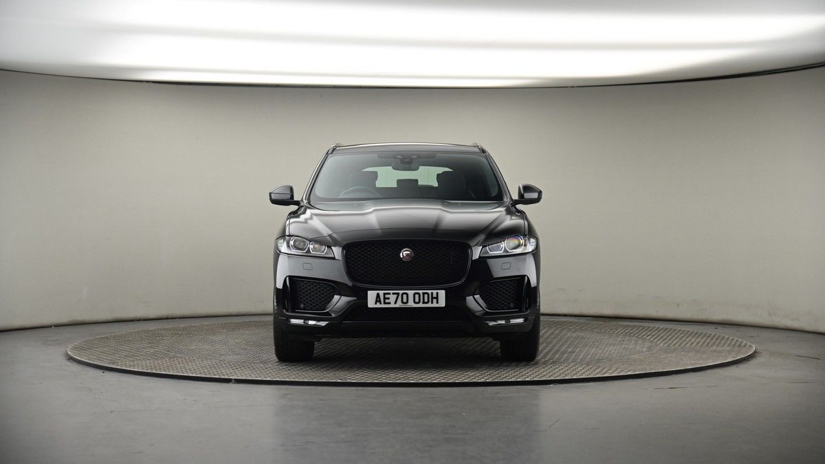 Jaguar F-PACE Image 18