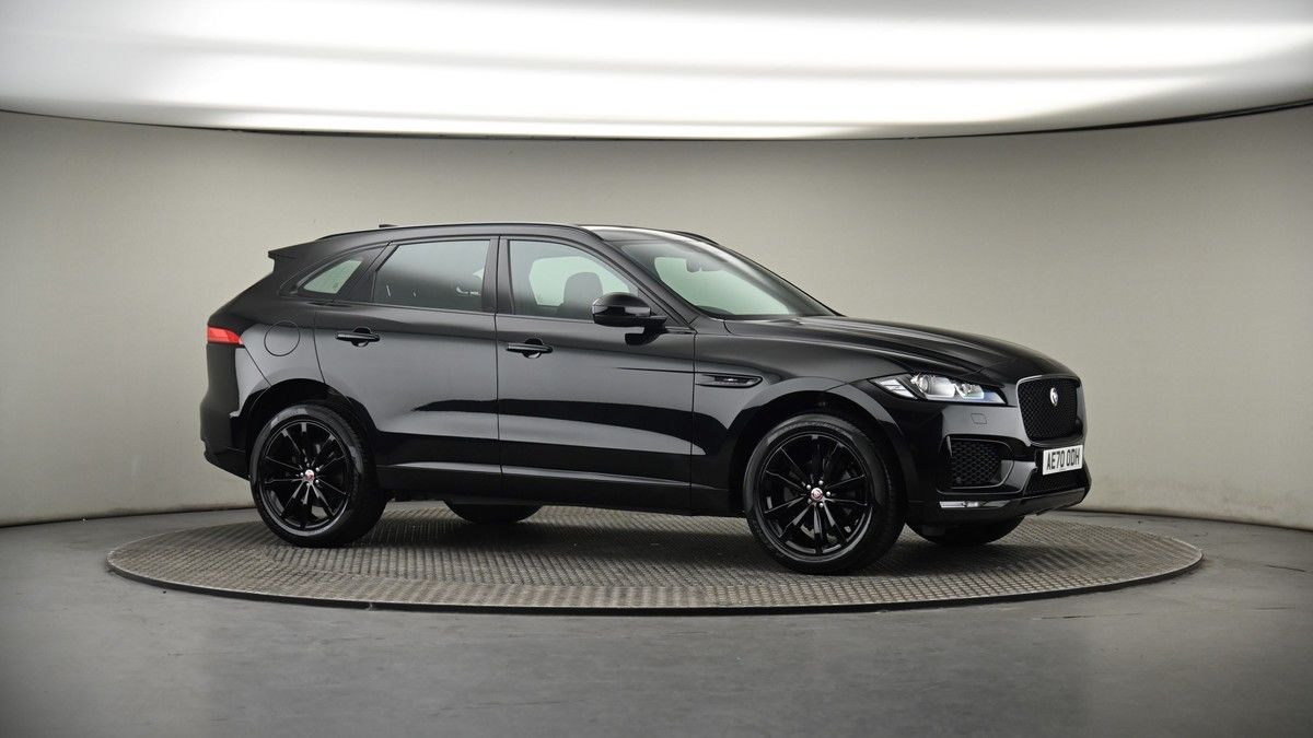 Jaguar F-PACE Image 6