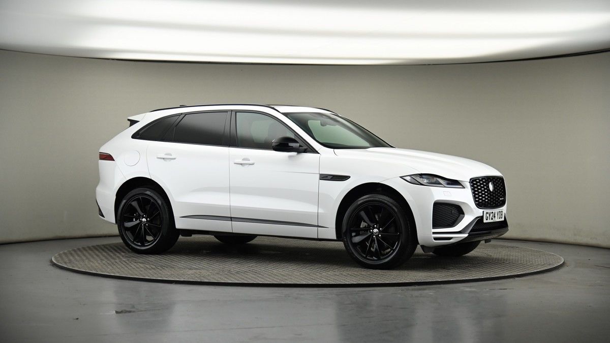 Jaguar F-PACE Image 6