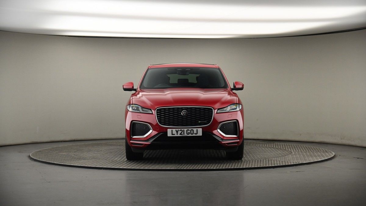 Jaguar F-PACE Image 18