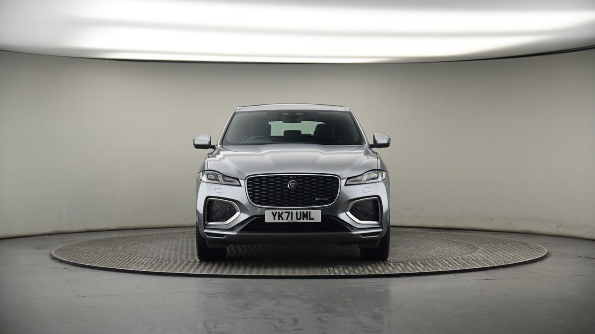 Jaguar F-PACE Image 18