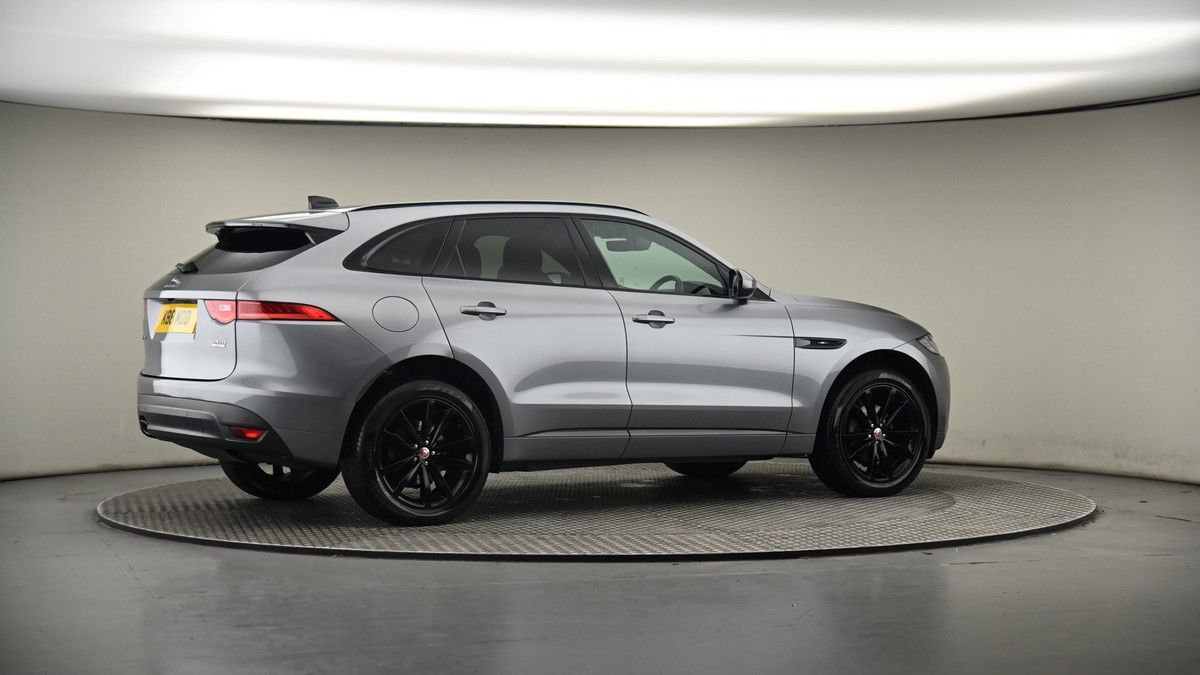 More views of Jaguar F-PACE