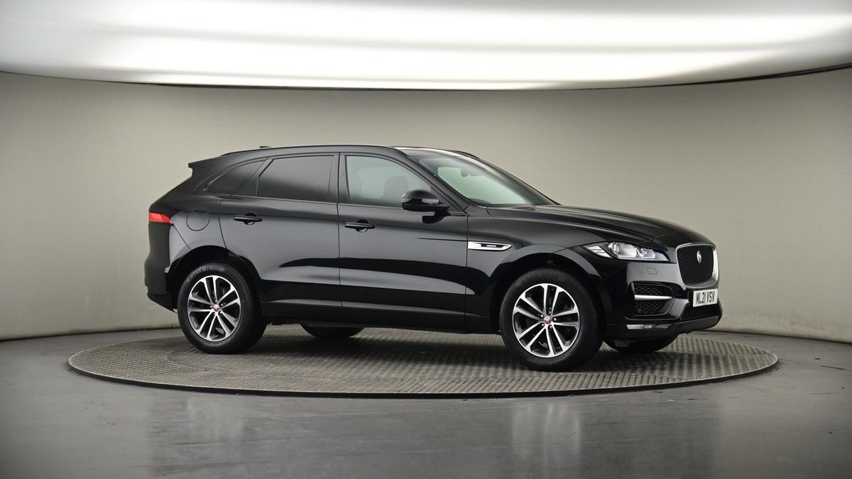 Jaguar F-PACE Image 6