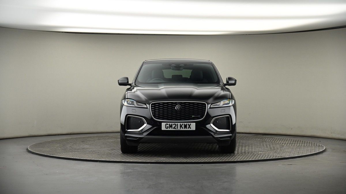 Jaguar F-PACE Image 17