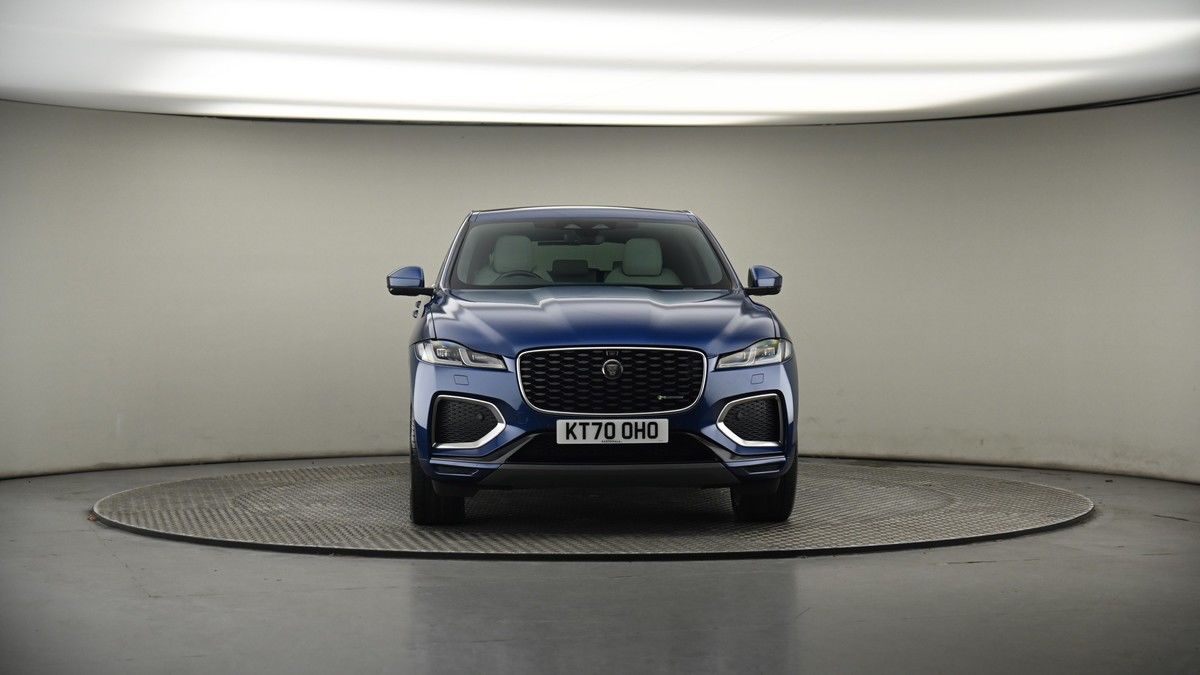 Jaguar F-PACE Image 18