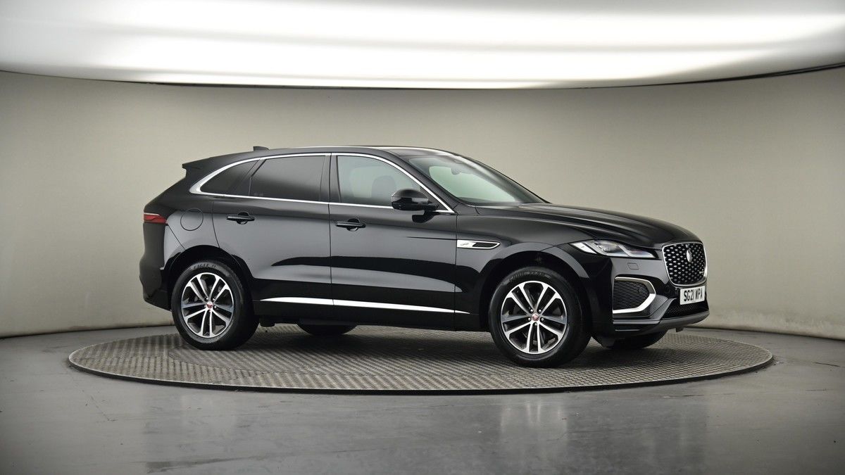 Jaguar F-PACE Image 6