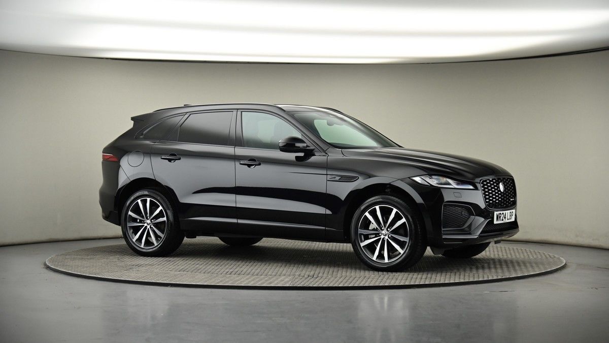 Jaguar F-PACE Image 6