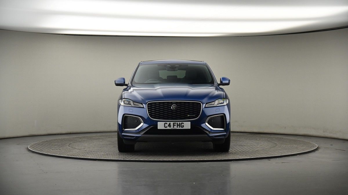 Jaguar F-PACE Image 18