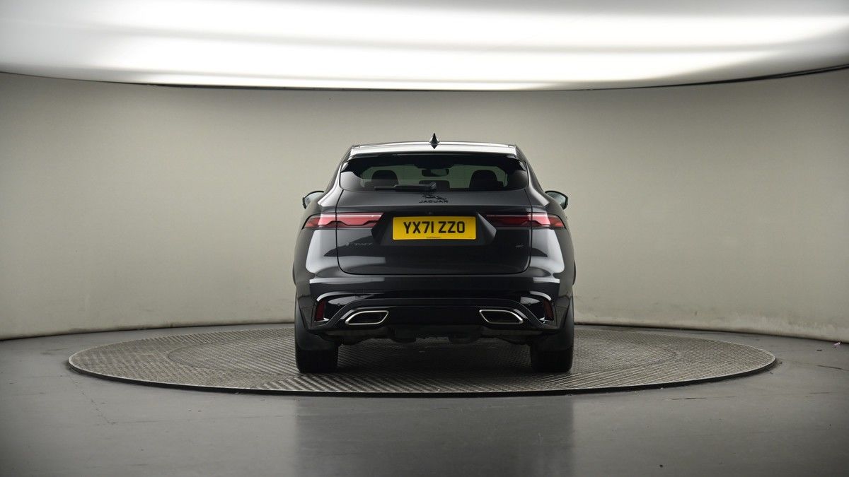 Jaguar F-PACE Image 17