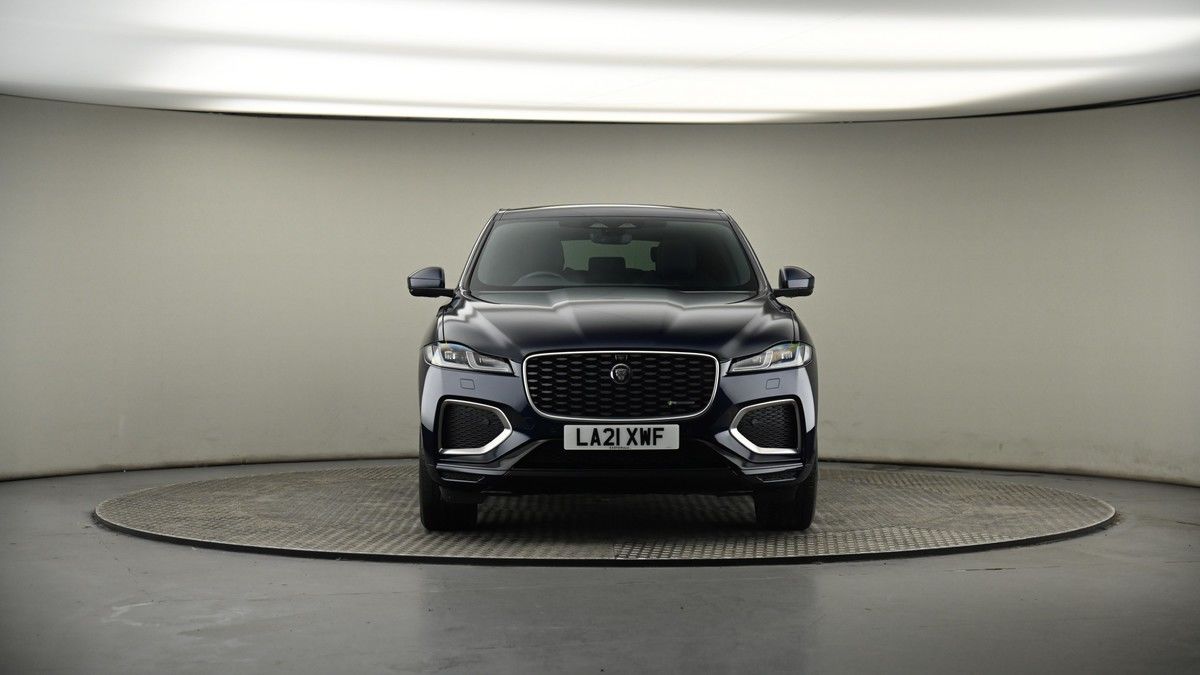 Jaguar F-PACE Image 18