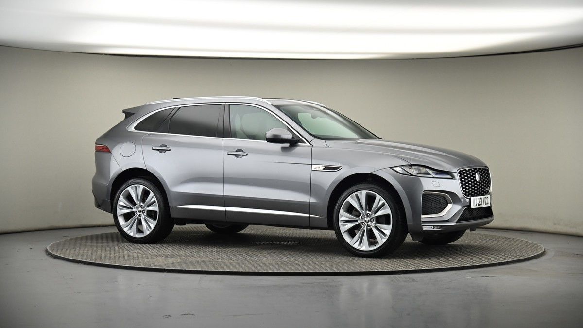 Jaguar F-PACE Image 6