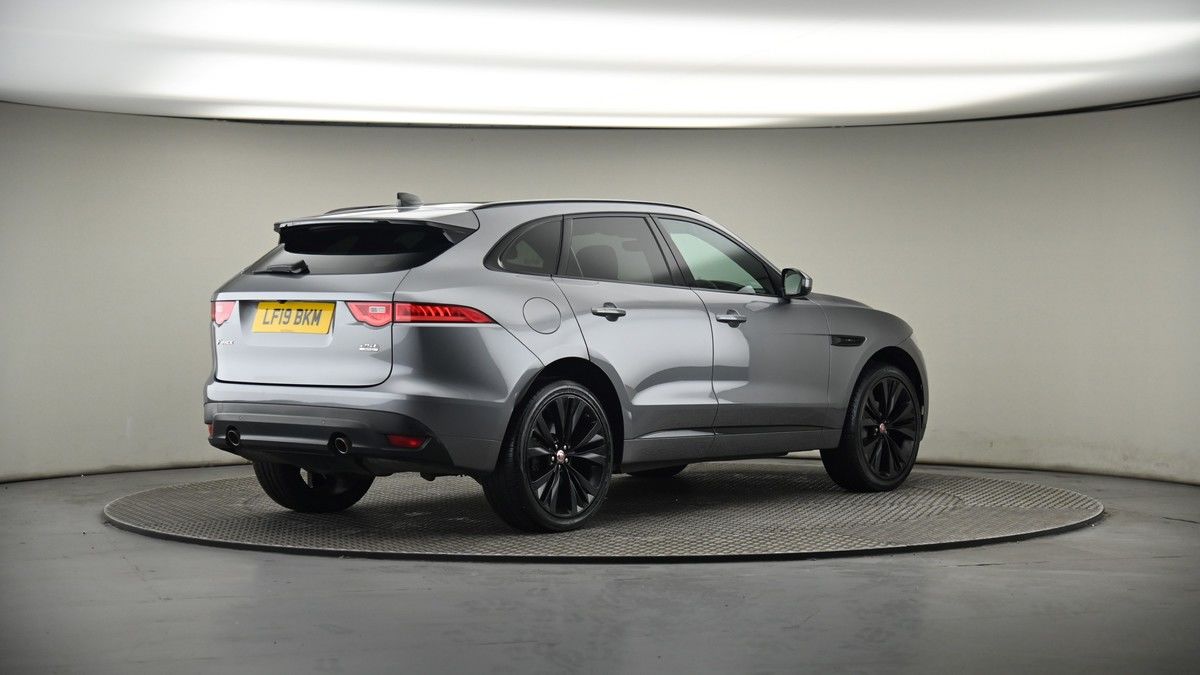 More views of Jaguar F-PACE