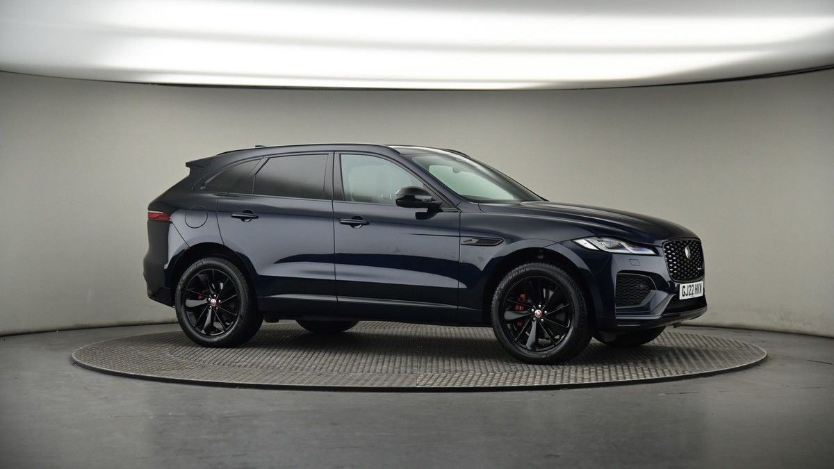 Jaguar F-PACE Image 6