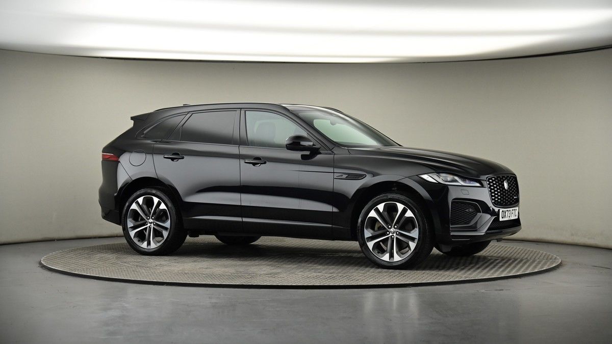 Jaguar F-PACE Image 6