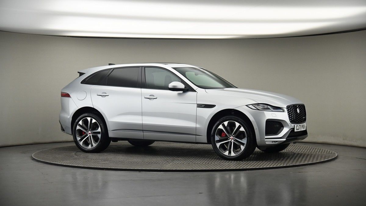 Jaguar F-PACE Image 6