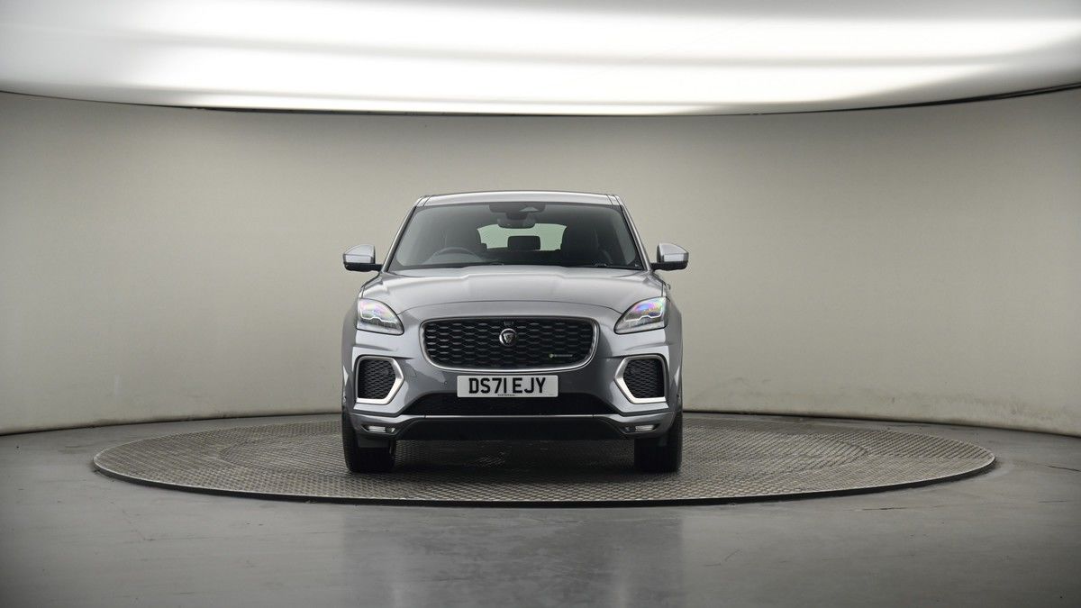 Jaguar E-PACE Image 18